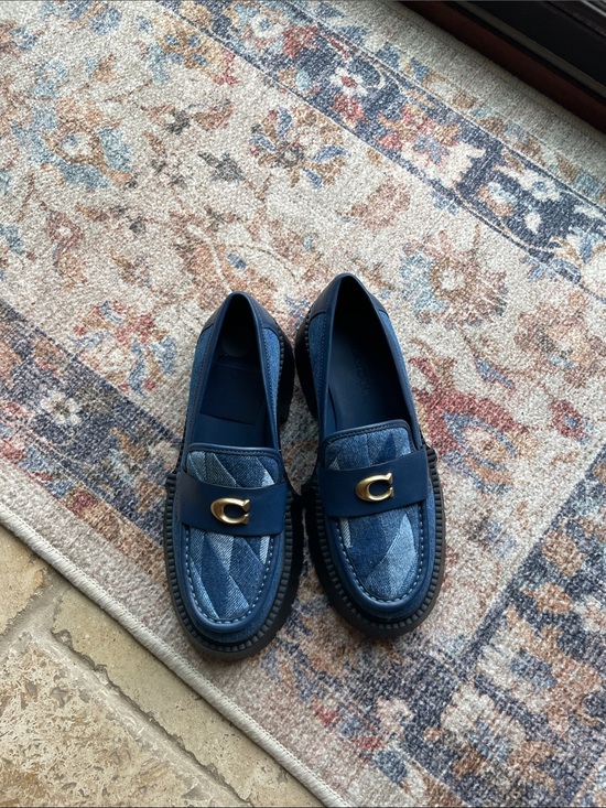 Coach Shoes - NWOB Coach Leah Blue Denim-Patterned Women's Loafers with Gold Accent "C"
